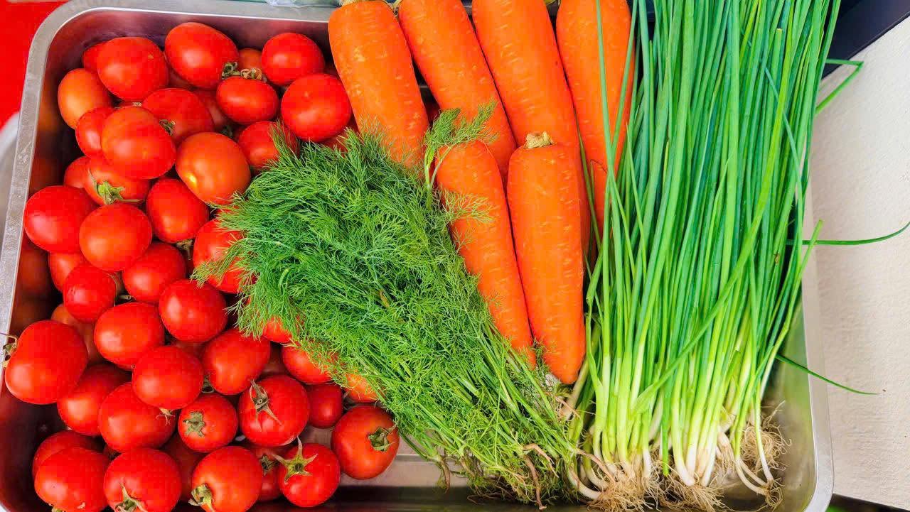 Rau củ tươi sạch mỗi ngày