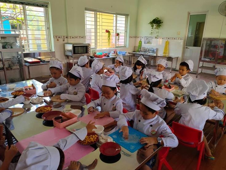 Hoạt động nấu ăn cho trẻ